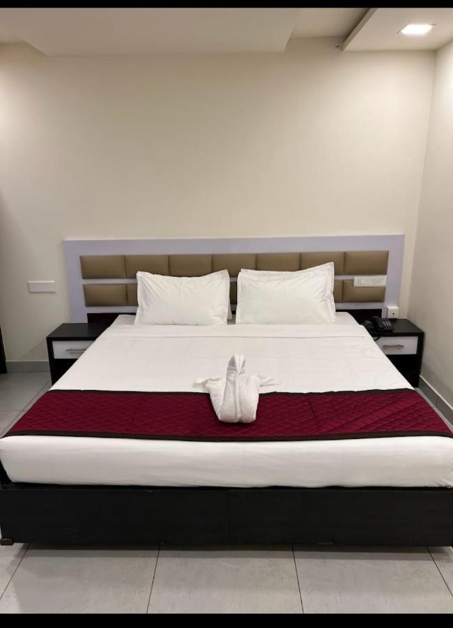 Clarks Inn Express ,Sirkazhi Εξωτερικό φωτογραφία