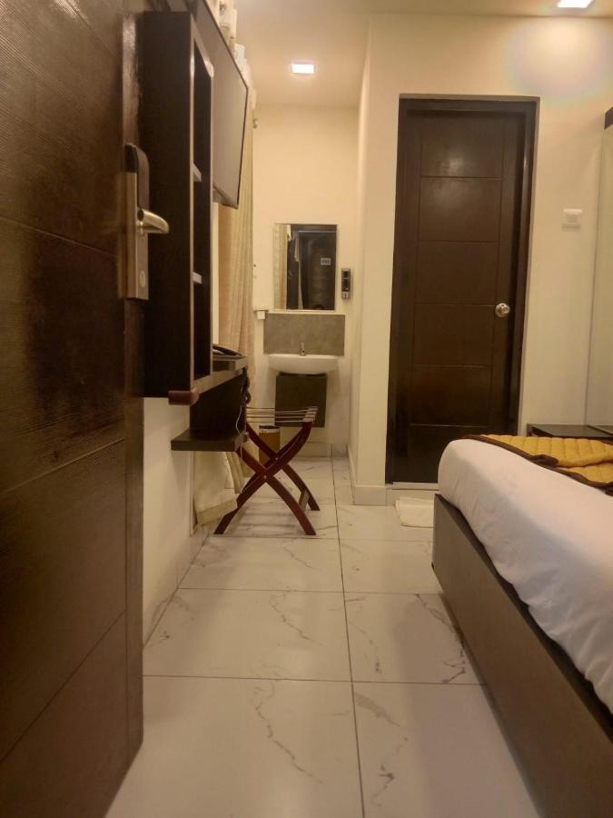 Clarks Inn Express ,Sirkazhi Εξωτερικό φωτογραφία